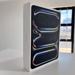 iPad Pro 13-inch (M4) Wi-Fi + Cellular